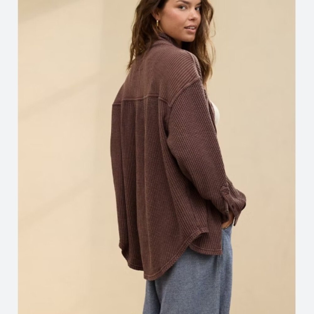 🆕️NWT Aerie LumberJane Waffle Shirt in 'Dark Maple', Size Medium - Picture 8 of 14